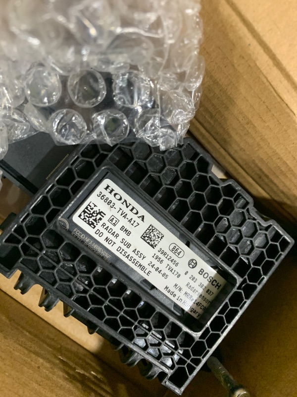 Photo 1 of JZGRDN Front Distance Cruise Control Radar Sensor 36803-TVA-A37 36801-TVA-A17 Compatible with Accord EX LX 2018-2020