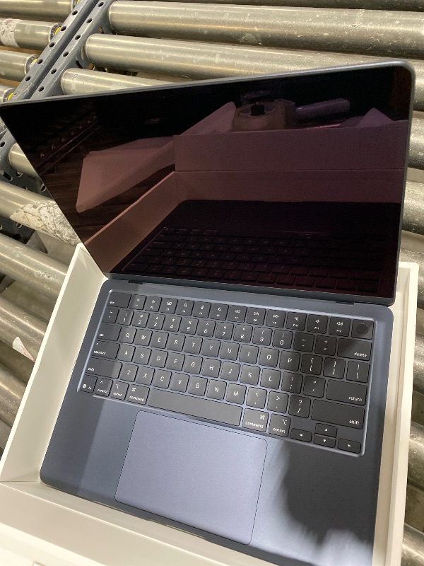 Photo 1 of Apple 2025 MacBook Air 13-inch Laptop with M4 chip: Built for Apple Intelligence, 13.6-inch Liquid Retina Display, 16GB Unified Memory, 256GB SSD Storage, 12MP Center Stage Camera, Touch ID; Midnight