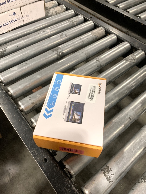Photo 1 of Thunderbolt 4 KVM Switch 3 Monitors 2 Laptops USB C 4K@60Hz,USB C KVM Switch Displaylink Docking Station for Windows Mac M1-M5, Extended Triple Displays,PD 100W,USB 3.0,USB 3.2,SD/TF,1G Ethernet