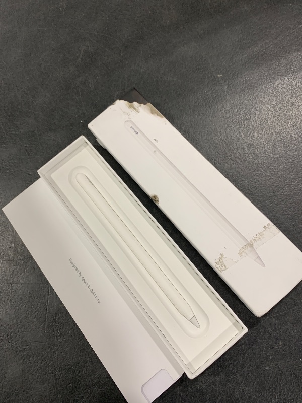 Photo 1 of Apple Pencil (2ND Generation) (MU8F2AM/A)