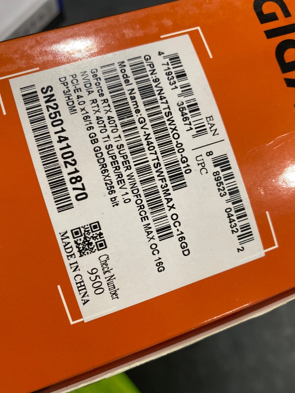 Photo 1 of GIGABYTE GeForce RTX 5080 Gaming OC 16G Graphics Card, WINDFORCE Cooling System, 16GB 256-bit GDDR7, GV-N5080GAMING OC-16GD Video Card
