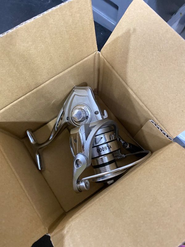 Photo 1 of DAIWA LT5000D-CXH Spinning Reel 24-Celte (2024 Model)