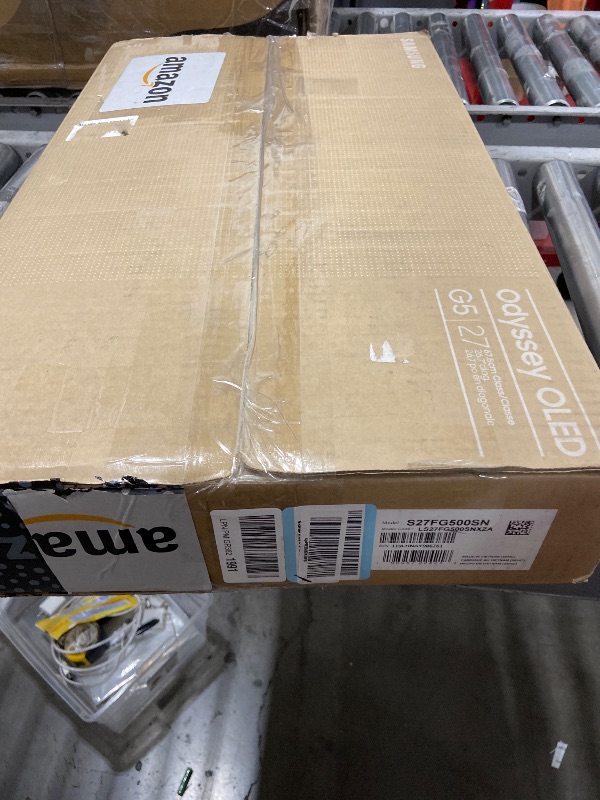 View 6 of Samsung 27” Odyssey OLED G5 (G50SF) QHD & QD-OLED Gaming Monitor, 180Hz Refresh Rate, 0.03ms (GtG) Response Time, NVIDIA G-Sync Compatible, AMD FreeSync™, LS27FG500SNXZA