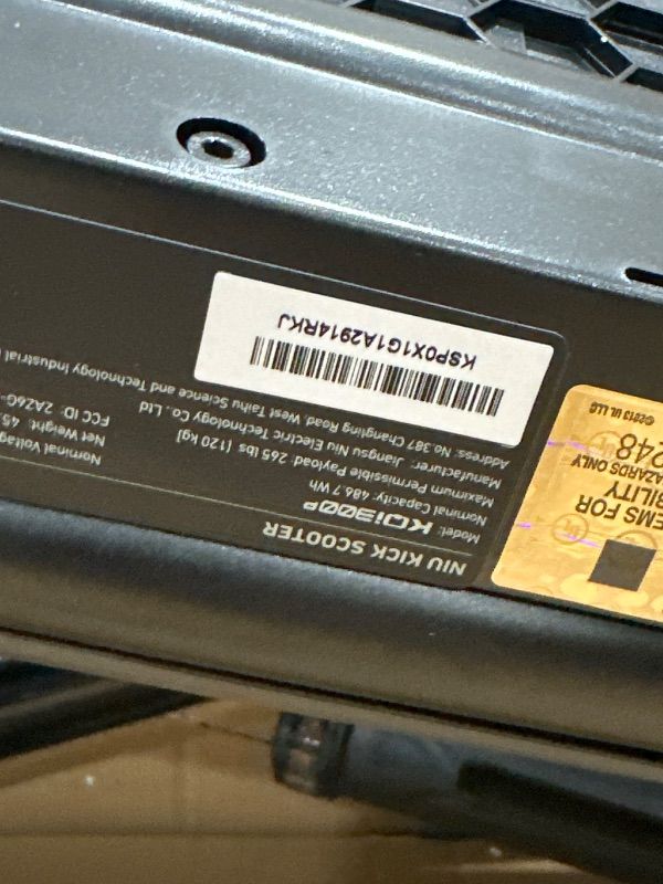 View 7 of **DOESNT POWER ON, FOR PARTS ONLY** NIU KQi 300P All-Terrain Suspension Electric Scooter 20mph | Range 30 miles