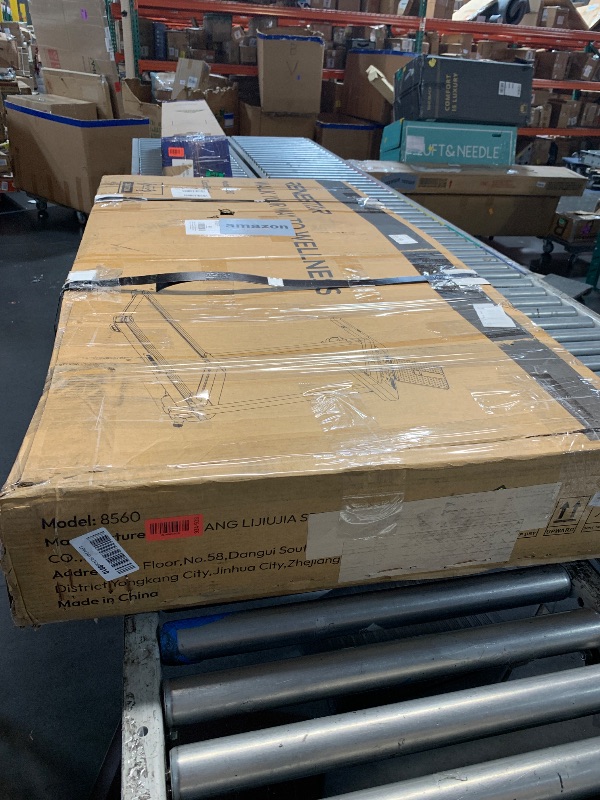 Photo 1 of ***PARTS BROKEN BUT STILL RUNS***
Renestar Treadmill for Home with 25% Auto Incline - 8.5MPH Max Speed, Extra Large LED Touchscreen, 300LBS Capacity, 3.5HP Home Office Treadmills for Running Jogging Walking
