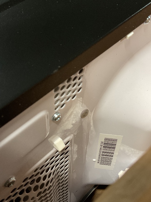 Photo 1 of ***SOLD FOR PARTS***GE GCST16S1WBB Microwave Oven, 1,150-watt 8 Auto Cooking Settings, Child-Lock Technology, Kitchen Essentials for The Countertop, Dorm Room or Apartment, 1.6 Cu. Ft, Black