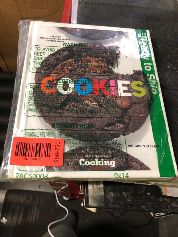 Photo 1 of ***DAMAGED - SEE NOTES/PICTURES*** Cookies: The Best Recipes for the Perfect Anytime Treat [A Baking Cookbook]