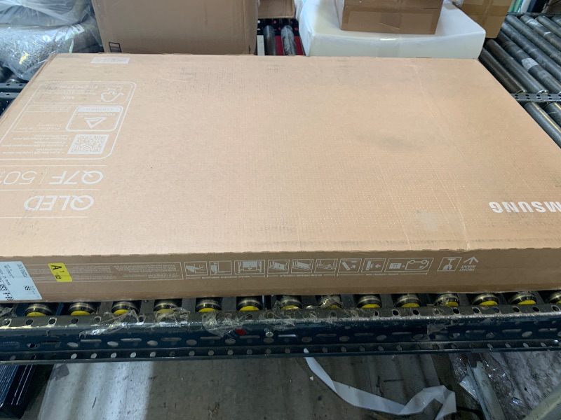Photo 1 of Samsung 50-Inch Class QLED Q7F Series Samsung Vision AI Smart TV (2025 Model, 50Q7F) Quantum HDR, Object Tracking Sound Lite, Q4 AI Gen1 Processor, 4K upscaling, Gaming Hub, Alexa Built-in