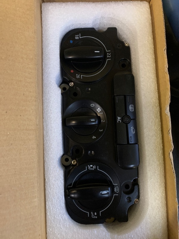 Photo 1 of RuiWen VWHC005 A/C AC Heater Climate Temperature Control Switch Compatible with VW Golf EOS Jetta Golf Plus Passat Scirocco Tig.uan TOU.Ran 2004 2005 2006 2007 2008 2009 2010 2011 2012 2013 2014