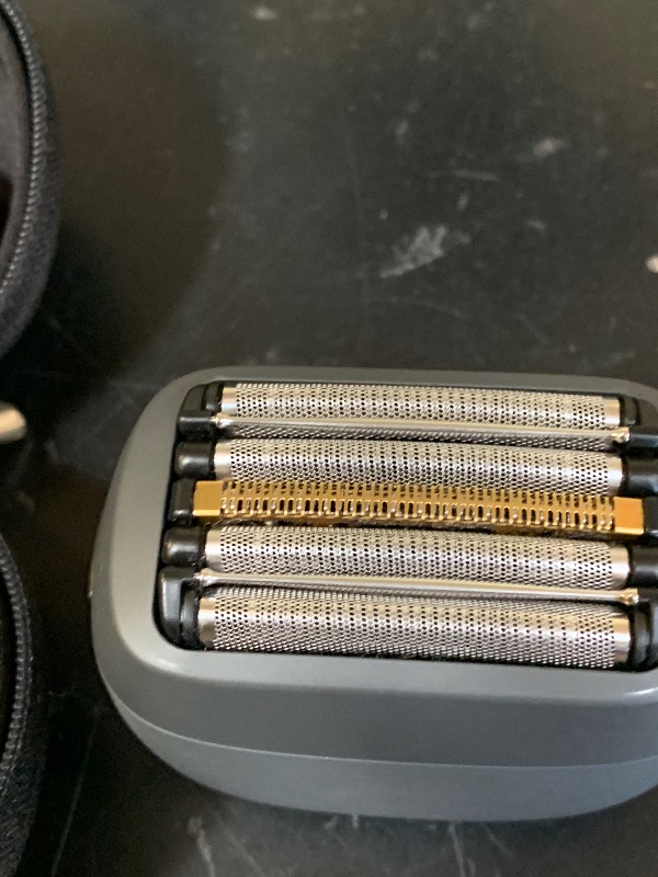 Photo 1 of Panasonic ARC5 Palm-Sized Foil Shaver, Handheld Luxury Compact Travel Shaver with 5-Blade Cutting System and USB-C Charging, Wet/Dry Electric Razor for Daily Shaving Routine - ES-PV3A-K