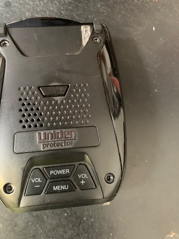 Photo 1 of Uniden DFR7 Super Long Range Wide Band Laser/Radar Detector, Built-in GPS w/Mute Memory, Voice Alerts, Red Light & Speed Camera Alerts, OLED Display, Black