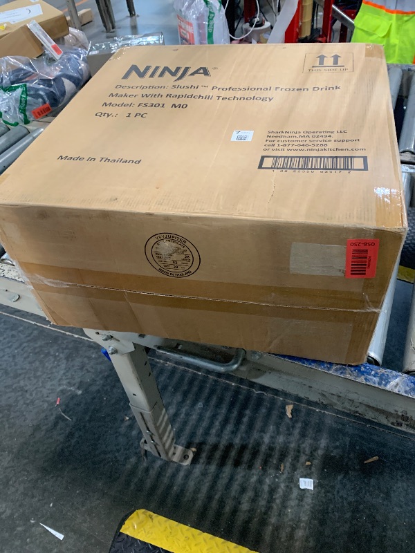 Photo 1 of *** MISSING DRIP TRAP***Ninja SLUSHi Frozen Drink & Slushie Machine with RapidChill Technology | 88 oz. Easy Fill Vessel | 5 Preset Programs | Make Margaritas, Frappés, & More | With Dishwasher Safe Parts | Black | FS301