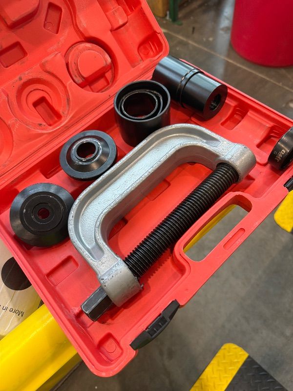 Photo 1 of **UNTESTED**
ZJERYL GULL Ball Joint Removal Tool Kit,10PC Ball Joint Press Kit for Most 2WD 4WD Cars and Light Trucks(Red)