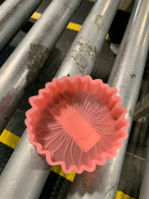 Photo 1 of (300 Design Optional) MUBYOK M09 Sunflower Silicone Freshie Mold for Baking Aroma Beads Car Freshie Supplies