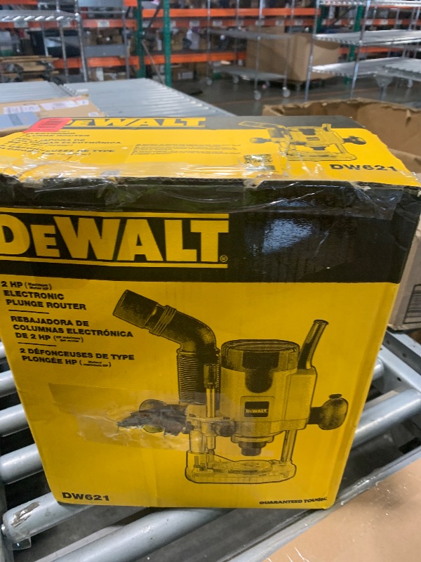 Photo 1 of **KNOB IS DAMAGED**
DEWALT Router, Plunge Base, 10-Amp, 2 HP (DW621)