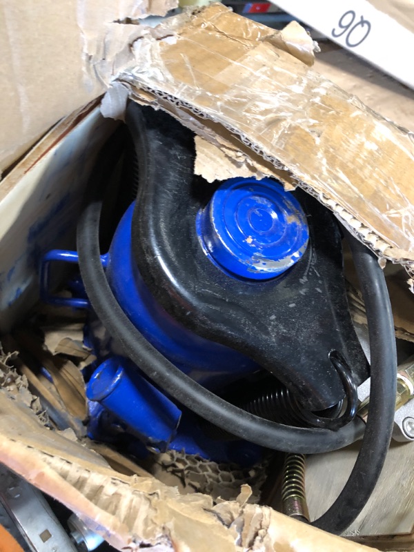 Photo 1 of !!HAS DENTS ANS SCRATCHES!!FINAL SALE!!VEVOR Air Hydraulic Bottle Jack, 32 Ton/70500 LBS, Hydraulic Floor Car Jack with Manual Hand Pump, Heavy Duty Pneumatic Bottle Jack Hoist for Auto Truck Travel Trailer Repair Lift