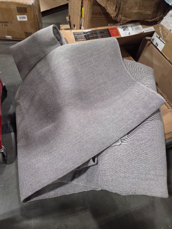 Photo 1 of ***VERY USED AND DIRTY*** Loloi Skye Collection SKY-01 Grey/Apricot 9'-0" x 12'-0" Area Rug