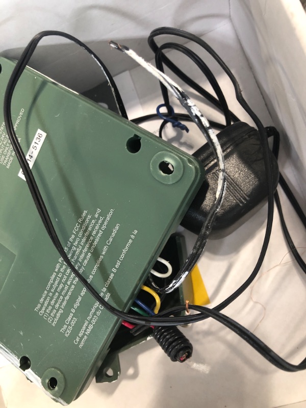 Photo 1 of *** SOLD FOR PARTS *** Orbit B-hyve Smart Indoor/Outdoor Sprinkler Controller - 6-Zone - App Controlled Smart Controller with Custom Irrigation Schedules - Weatherproof Multi-Zone Sprinkler System - 57946