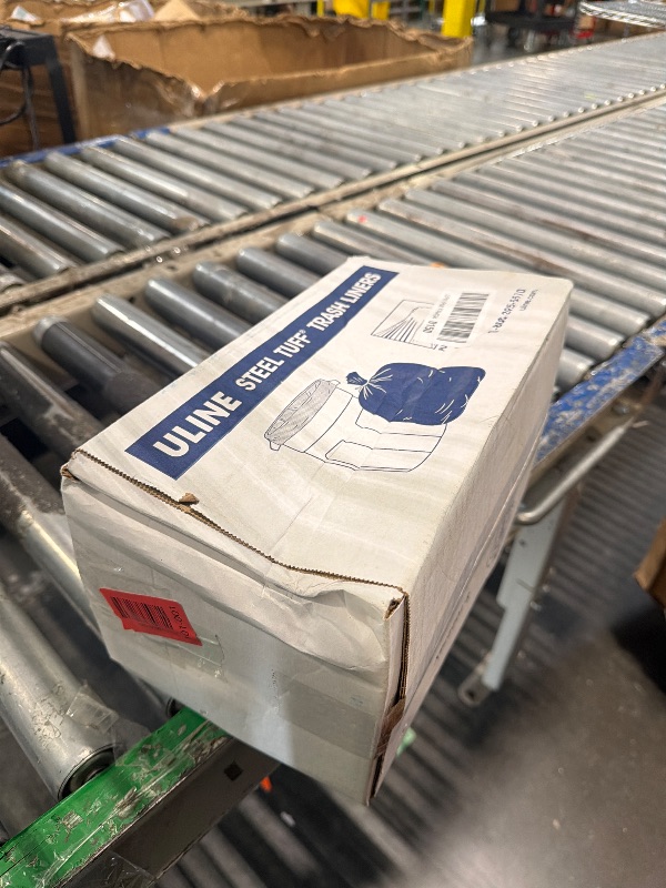 Photo 1 of ***ONE END IS DAMAGED*** YAMATIC Pressure Washer Hose 25FT x 1/4", 3200 PSI Kink Resistant OEM-Quality Upgrade Power Washer Replacement with M22-14mm Brass Fittings for Ryobi, Troy Bilt, Greenworks, Craftsman