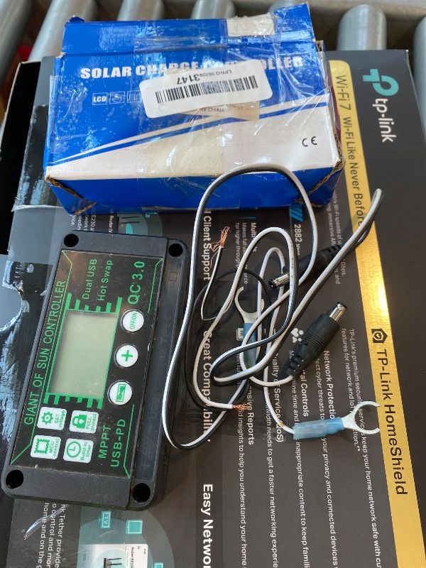 Photo 1 of [MAJOR DAMAGE] VBESTLIFE MPPT Solar Charge Controller, 10A-30A High Tracking Efficiency Auto 12V/24V Recognition Solar Panel Regulator for RV Marine Off-Grid System Home Solar Panel Kit (20A)
