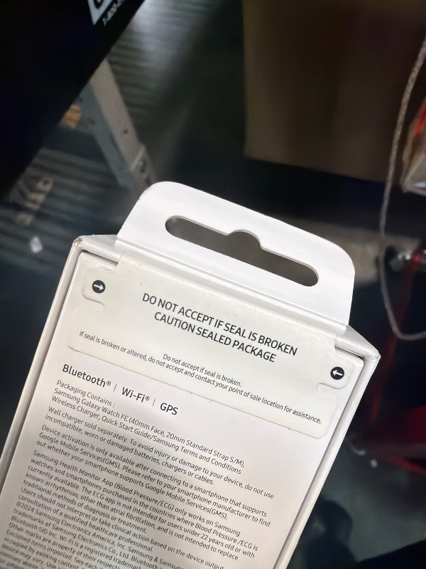 Photo 1 of ********FACTORY SEALED***** Samsung Galaxy Watch FE 40mm Bluetooth AI Smartwatch w/Fitness Tracking, BIA Sensor, Personalized HR Zones, Heart Rate Tracker, Sleep Monitor, 2024, Black [US Version, 1Yr Manufacturer Warranty]