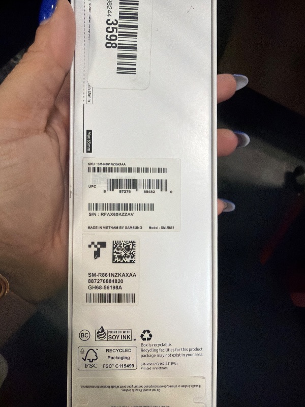 Photo 1 of ********FACTORY SEALED***** Samsung Galaxy Watch FE 40mm Bluetooth AI Smartwatch w/Fitness Tracking, BIA Sensor, Personalized HR Zones, Heart Rate Tracker, Sleep Monitor, 2024, Black [US Version, 1Yr Manufacturer Warranty]