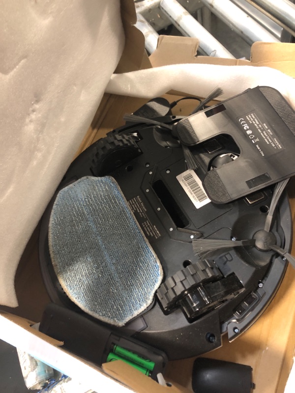 Photo 1 of ** VERY USED** Robot Vacuum and Mop Combo, 2 in 1 Robotic Vacuum Cleaner with Schedule, App/Alexa/Voice Control, Slim 2.87", Self-Charging, Strong Suction & Long Runtime, Ideal for Hard Floor, Pet Hair, Carpet