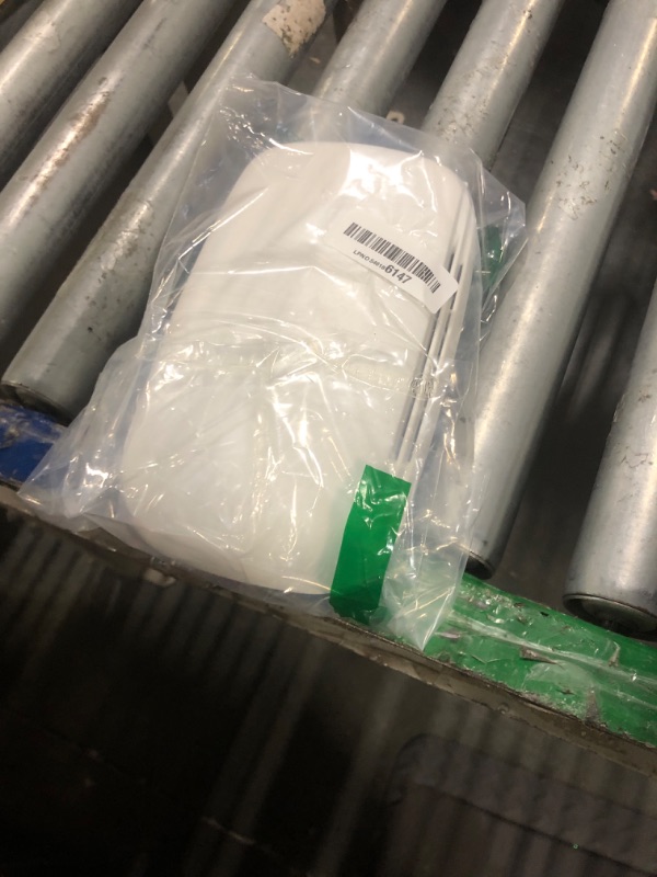 Photo 1 of ?Newhouse Hardware CHM2 Door Chime, White