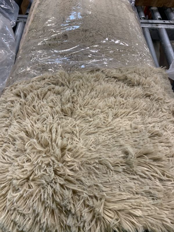 Photo 1 of ***USED***ORINOVA Beige Shag Faux Sheepskin Washable 4X6 Fur Rug for Living Room Bedroom Fluffy Furry Area Rug Rectangle Nursery Decor Rug