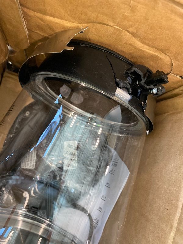 Photo 1 of [MAJOR DAMAGE] Amazon Basics Electric Kettle with Glass Carafe for Tea and Coffee, BPA-Free, Fast Boiling, Auto Shut-Off, Boil-Dry Protection, Water Level Indicator, 1.7 Liter, 1500W, Black and Silver