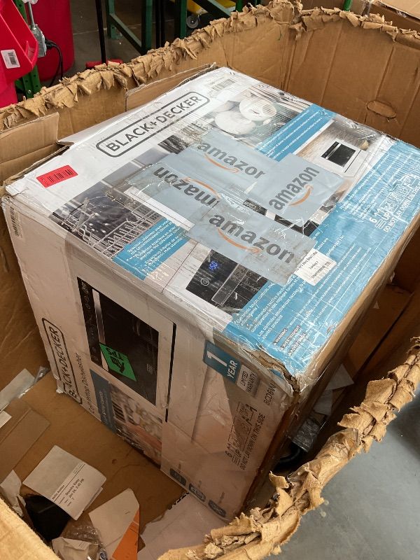 Photo 1 of [USED] [NONFUNCTIONAL] BLACK+DECKER BCD6W 6 Place Setting ENERGY STAR Portable Compact Countertop Dishwasher