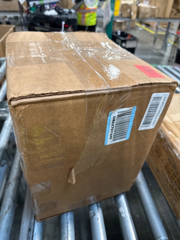 Photo 1 of ** sold as so no refund/return**
Oster Pro 1200 Smoothie Blender with Glass Jar & 24oz To-Go Cup, Countertop Kitchen Blender with 7 Speeds, 1200W Power, Brushed Nickel
**MISSING PARTS, VIEW PHOTOS**