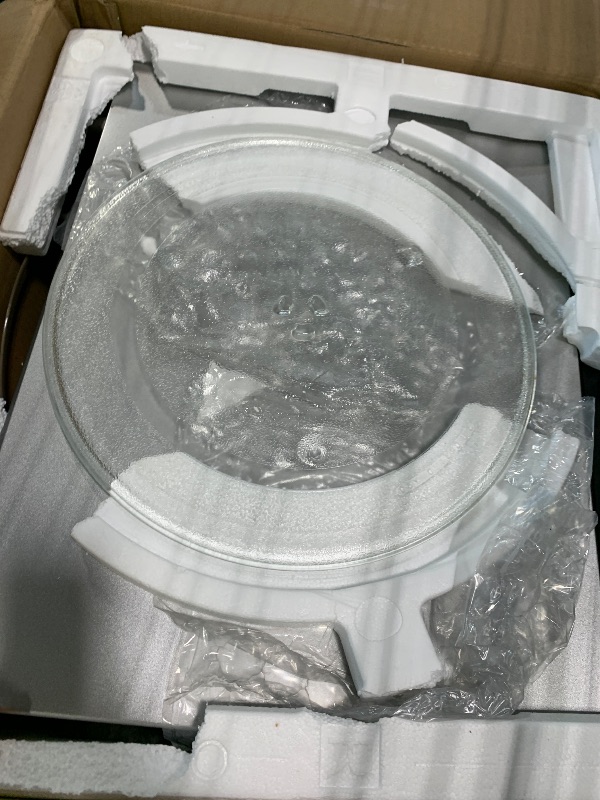 Photo 1 of ***UPDATED 7/4*** Panasonic NN-SD78LS 1.6 cu.ft Cyclonic Inverter Countertop Microwave Oven 1250Watt Power with Genius Sensor Cooking, cft, 19.44"D x 21.88"W x 11.94"H,Stainless Steel