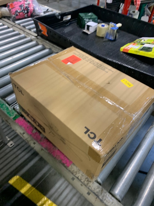 Photo 1 of ***LOOSE HARDWARE IN BOX*** TCL Ceiling Fans with Lights, 52 Inch Low Profile Ceiling Fan with Light and Remote Control, Flush Mount, DC Reversible Motor, Noiseless, 6 Speeds Ceiling Fan for Bedroom (White)