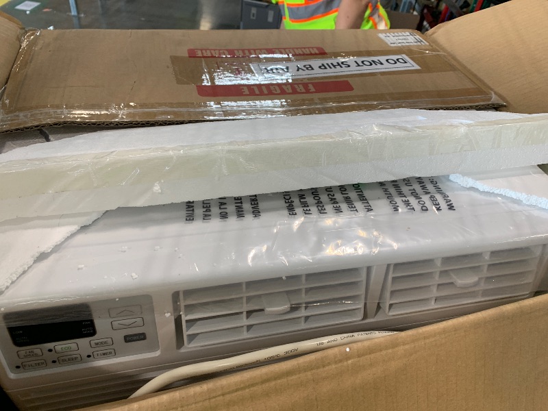Photo 1 of ***UPDATED 6/14*** Electactic window air conditioner 8000 BTU