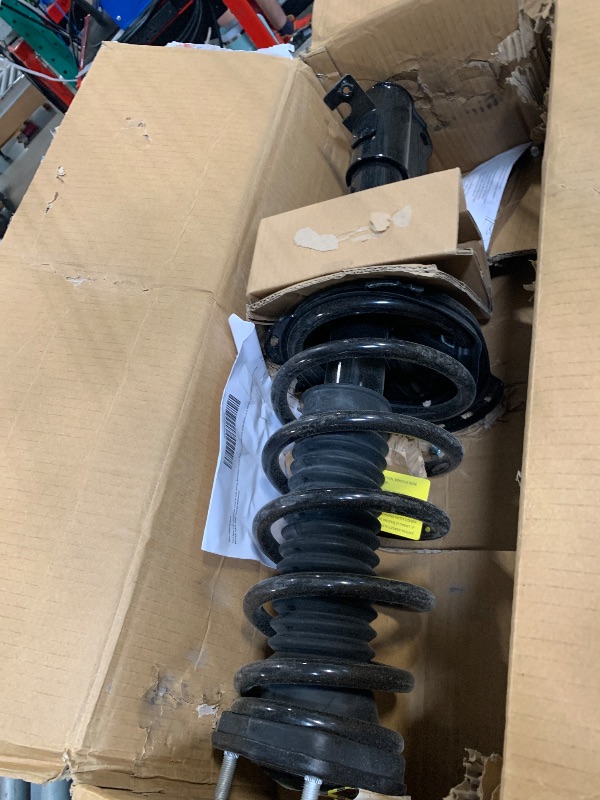 Photo 1 of ** UNCLEAN**TRQ Rear Left Strut and Spring Assembly Compatible with 2004-2006 Lexus RX330 2007-2009 RX350 2006-2007 RX400h 2004-2007 Toyota Highlander