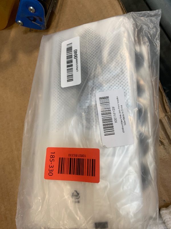 Photo 1 of (200Pcs)100pcs Translucent Plastic Bags/Bakery Bags with 100pcs Hand made Stickers for Cookie Cake Chocolate Candy Snack Wrapping Good for Bakery Party Supplies