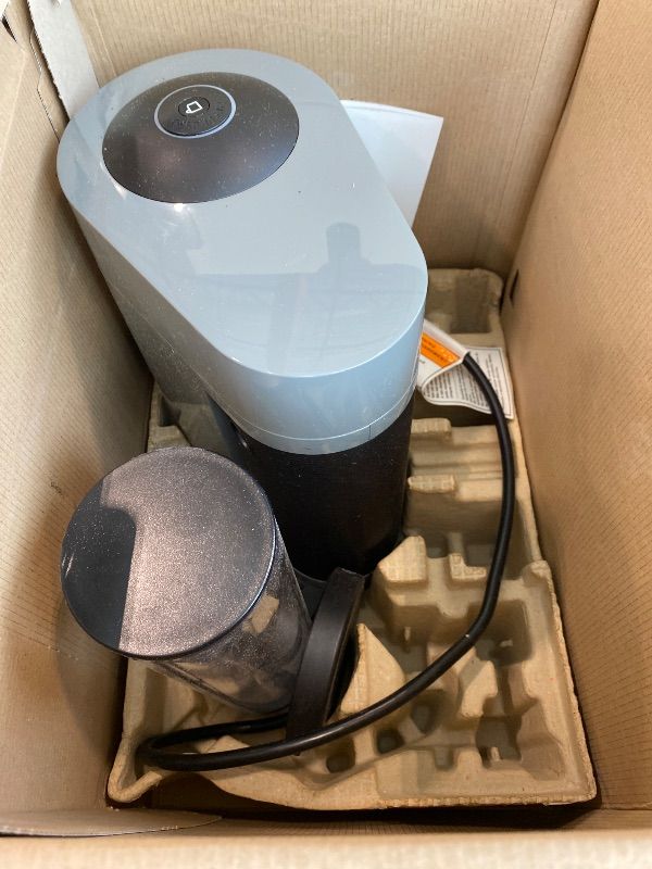 Photo 1 of [MISSING PARTS] Nespresso Vertuo Plus Coffee and Espresso Maker by De'Longhi