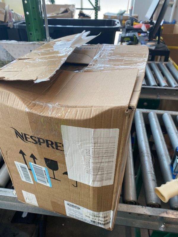 Photo 1 of [MISSING PARTS] Nespresso Vertuo Plus Coffee and Espresso Maker by De'Longhi