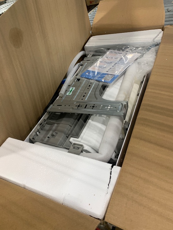Photo 1 of **1 BOX OF 2**GarveeLife 12,000 BTU Mini Split Air Conditioners, AC/Heating System, 21 SEER2, Quiet Operation, 115V WIFI Enabled Energy Efficient Mini Split Unit, Heat Pump for Rooms Up to 750 Sq.ft