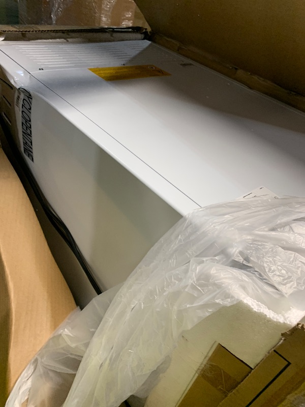 Photo 1 of ***TRUCK/TRAILER PICKUP ONLY***Midea 7.0 Cu.ft Convertible Chest Freezer (White)