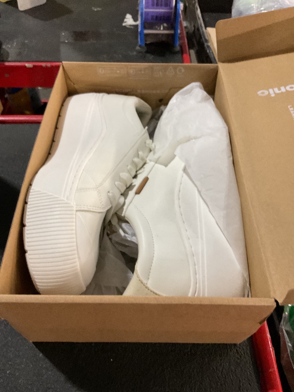 Photo 1 of **USED** Dr. Scholl's Women's Time Off Max Platform Sneaker 9