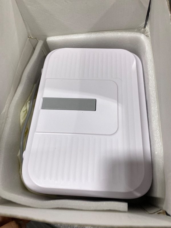 Photo 1 of Genstlooe Portable Clothes Dryer - Warm White