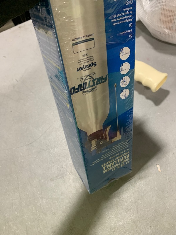 Photo 1 of FIRSTINFO Refillable Pressure Fluid Spray Can, 140 PSI
