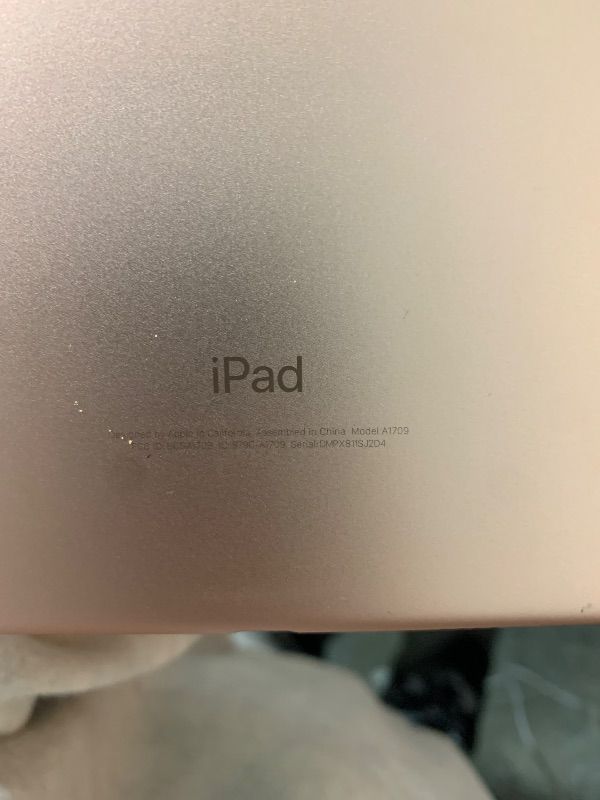 Photo 1 of Apple iPad Pro 10.5-inch Wi-Fi + Cellular 64GB Rose Gold