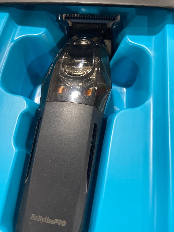 Photo 1 of BaBylissPRO FX7095B Dual Coil Trimmer