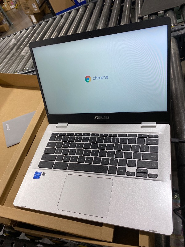 Photo 1 of Asus Chromebook C423NA, 14" HD Nano-Edge Display, Intel Processor N3350, 4GB DDR4, 64GB eMMC, Chrome OS
