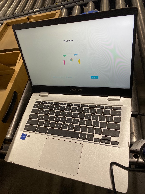 Photo 1 of Asus Chromebook C423NA, 14" HD Nano-Edge Display, Intel Processor N3350, 4GB DDR4, 64GB eMMC, Chrome OS