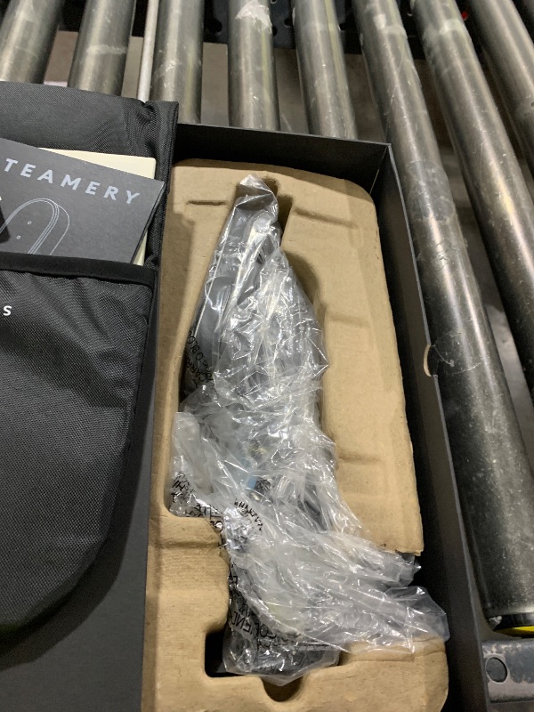 Photo 1 of Steamery Cirrus Lite Travel Steamer