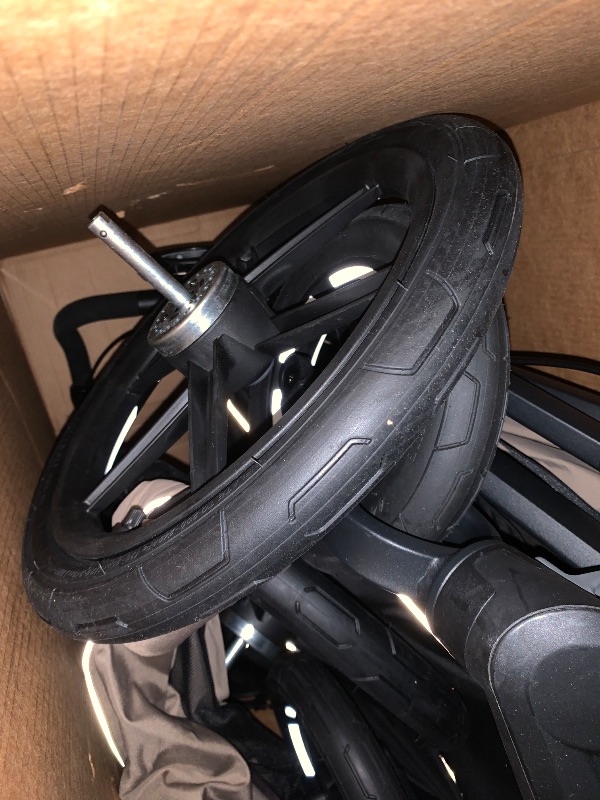Photo 1 of Thule Urban Glide 4-Wheel Stroller